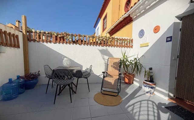 4 slaapkamer Huis te koop in Fuente de Piedra met zwembad - € 155.000 (Ref: 9989390)