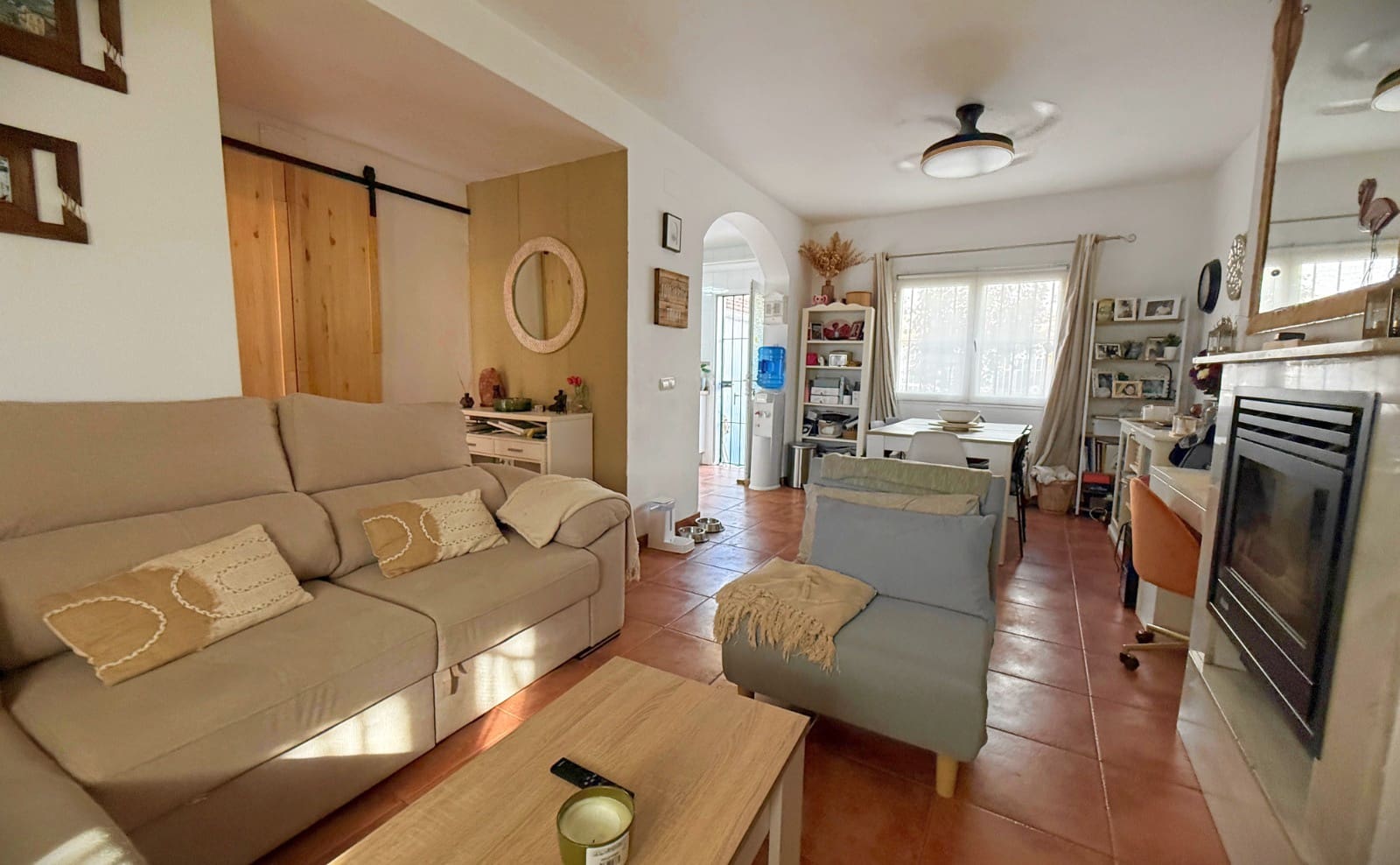 4 slaapkamer Huis te koop in Fuente de Piedra met zwembad - € 155.000 (Ref: 9989390)