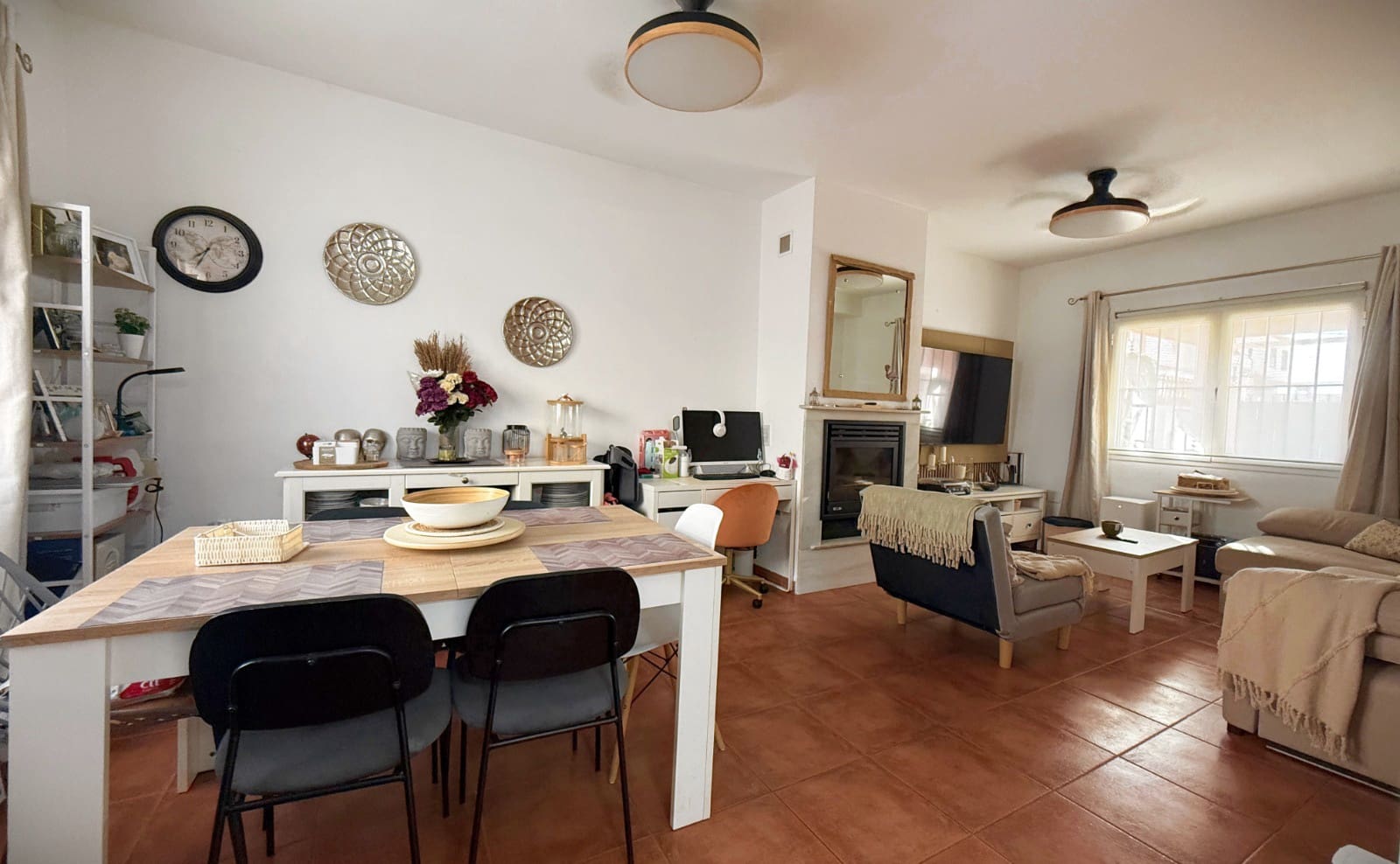 4 slaapkamer Huis te koop in Fuente de Piedra met zwembad - € 155.000 (Ref: 9989390)