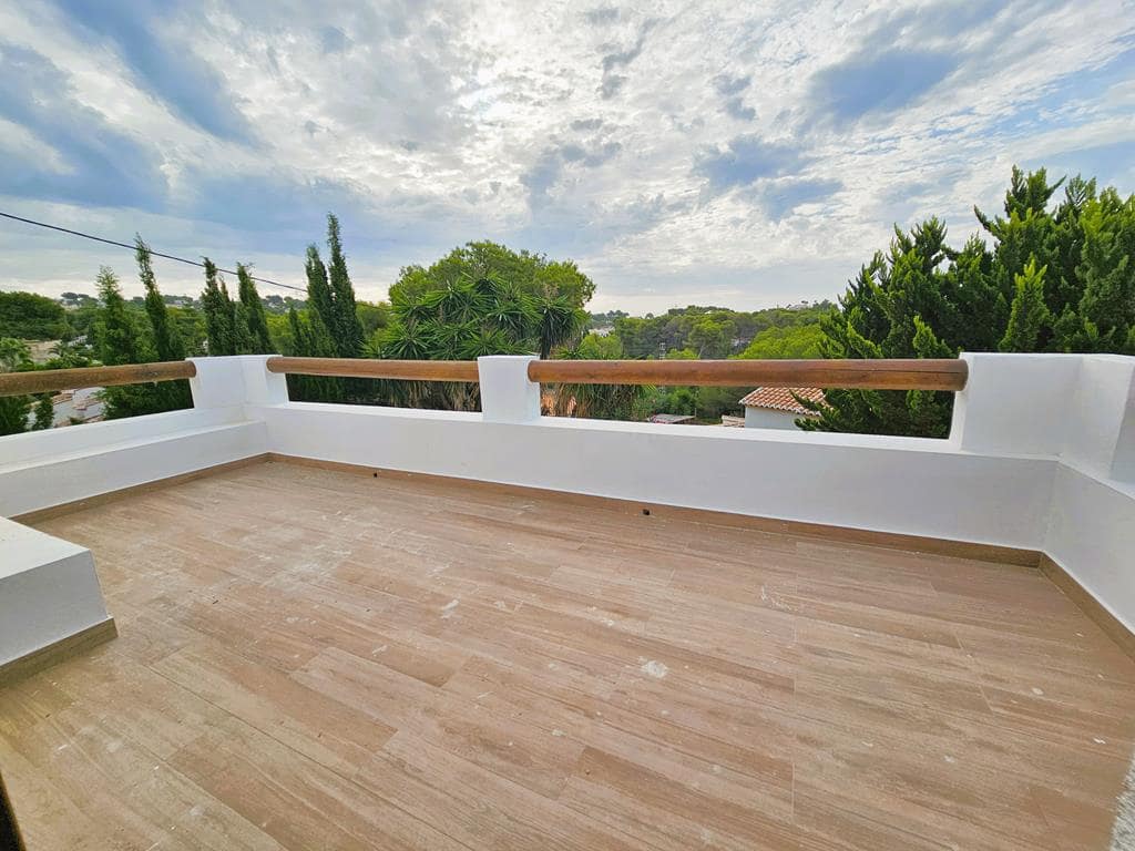 7 chambre Villa/Maison à vendre à Javea / Xabia avec piscine garage - 1 695 000 € (Ref: 10150137)