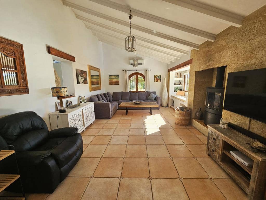 5 soveværelse Villa til salg i Javea / Xabia med swimmingpool garage - € 1.495.000 (Ref: 10150359)
