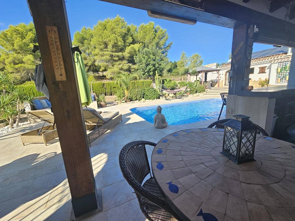 5 soveværelse Villa til salg i Javea / Xabia med swimmingpool garage - € 1.495.000 (Ref: 10150359)