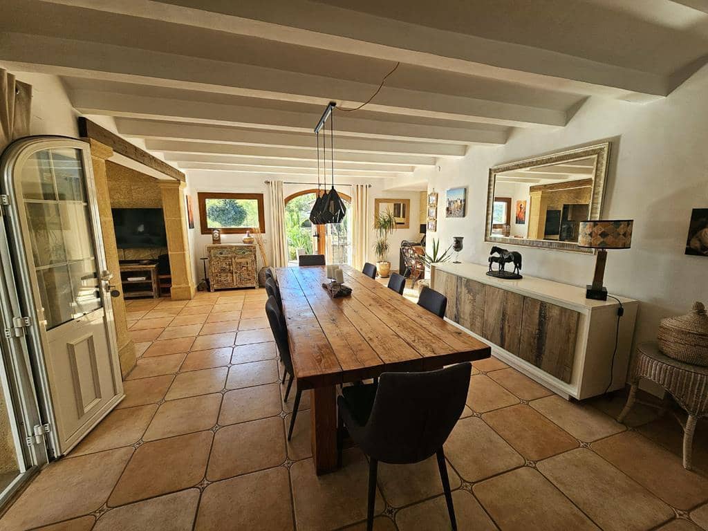 5 soveværelse Villa til salg i Javea / Xabia med swimmingpool garage - € 1.495.000 (Ref: 10150359)
