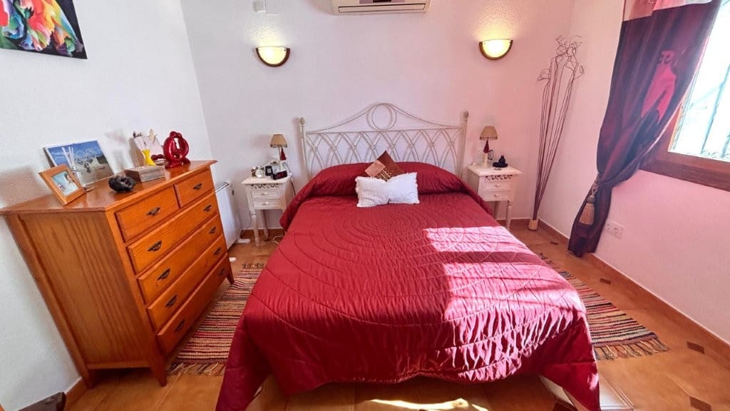 2 makuuhuone Huvila myytävänä paikassa Denia mukana uima-altaan - 425 000 € (Ref: 10150525)