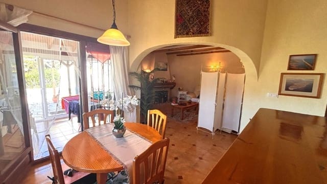 2 makuuhuone Huvila myytävänä paikassa Dénia mukana uima-altaan - 425 000 € (Ref: 10150525)