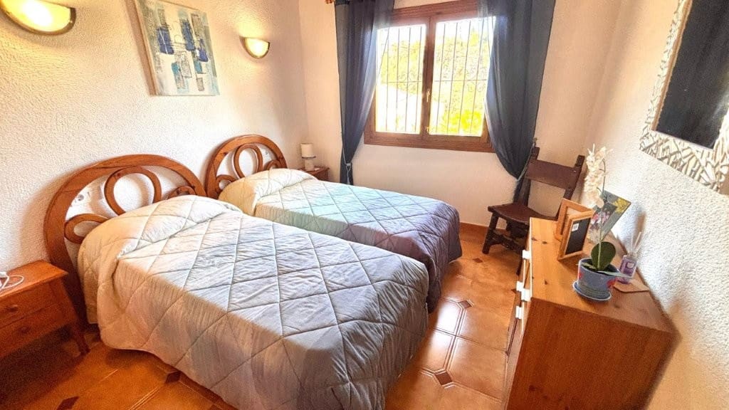 2 makuuhuone Huvila myytävänä paikassa Denia mukana uima-altaan - 425 000 € (Ref: 10150525)