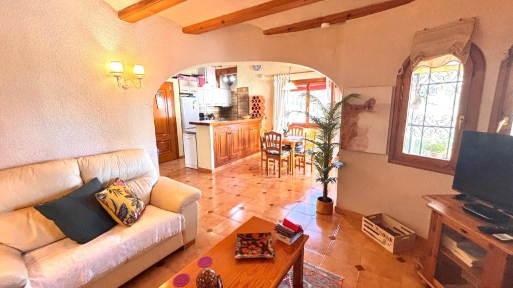 2 makuuhuone Huvila myytävänä paikassa Denia mukana uima-altaan - 425 000 € (Ref: 10150525)