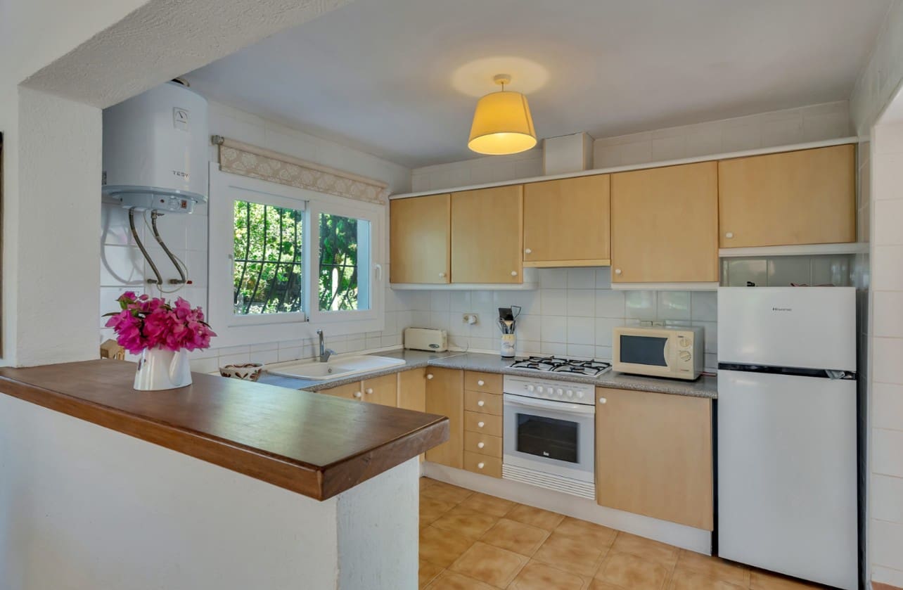 4 soveværelse Villa til salg i Javea / Xabia med swimmingpool - € 845.000 (Ref: 10153176)