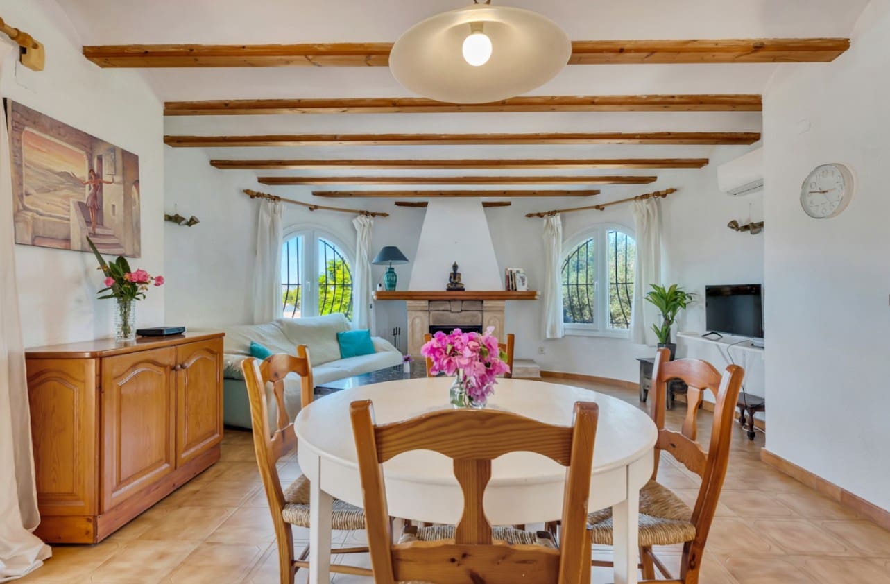 4 soveværelse Villa til salg i Javea / Xabia med swimmingpool - € 845.000 (Ref: 10153176)
