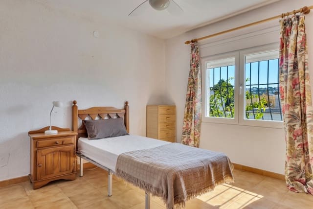 4 soveværelse Villa til salg i Cap Martí - El Tossalet - Pinomar, Javea / Xàbia med swimmingpool - € 845.000 (Ref: 10153176)
