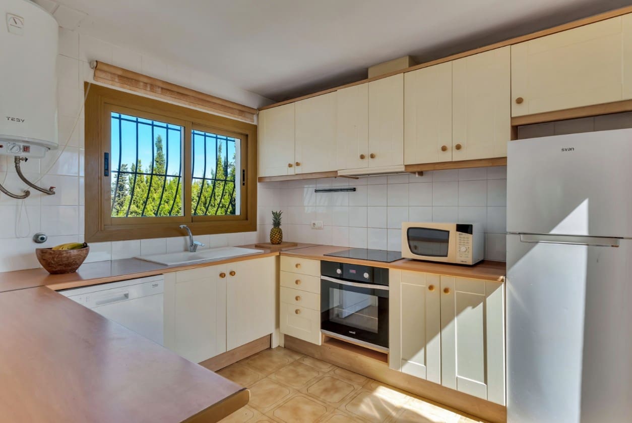 4 soveværelse Villa til salg i Javea / Xabia med swimmingpool - € 845.000 (Ref: 10153176)