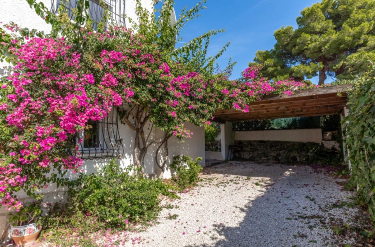 4 soveværelse Villa til salg i Javea / Xabia med swimmingpool - € 845.000 (Ref: 10153176)
