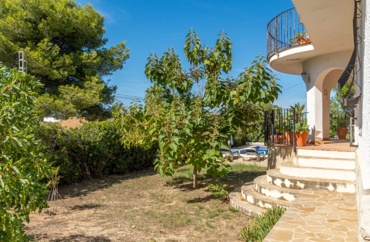 4 soveværelse Villa til salg i Javea / Xabia med swimmingpool - € 845.000 (Ref: 10153176)