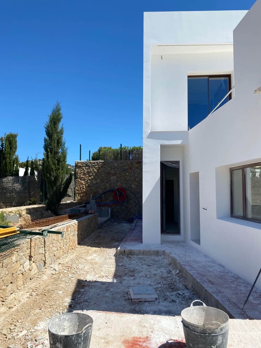 4 makuuhuone Huvila myytävänä paikassa Benissa mukana uima-altaan 
autotalli - 1 370 000 € (Ref: 9073713)