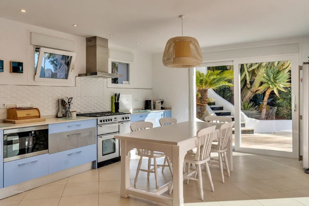 5 sypialnia Willa na sprzedaż w Javea / Xabia z basenem - 1 695 000 € (Ref: 9073718)