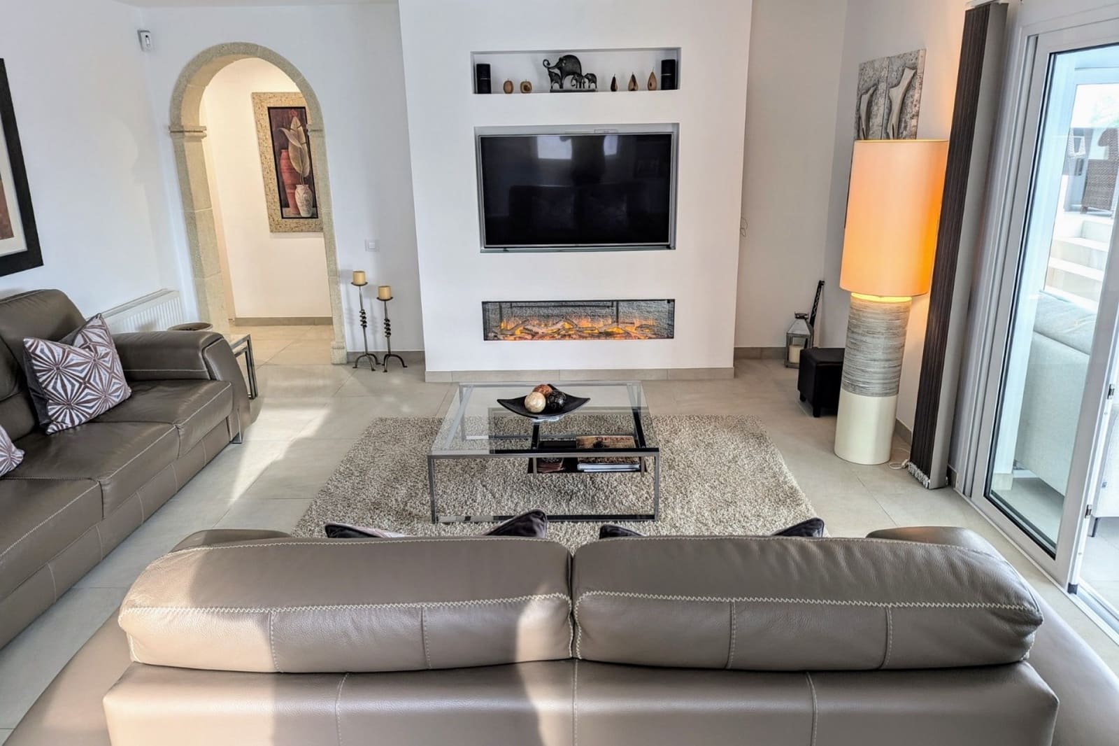 5 bedroom Villa for sale in Moraira with pool garage - € 1,795,000 (Ref: 9073732)