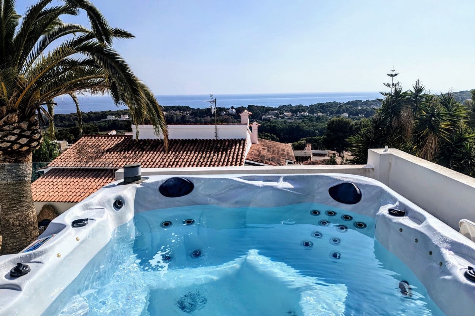 5 bedroom Villa for sale in Moraira with pool garage - € 1,795,000 (Ref: 9073732)