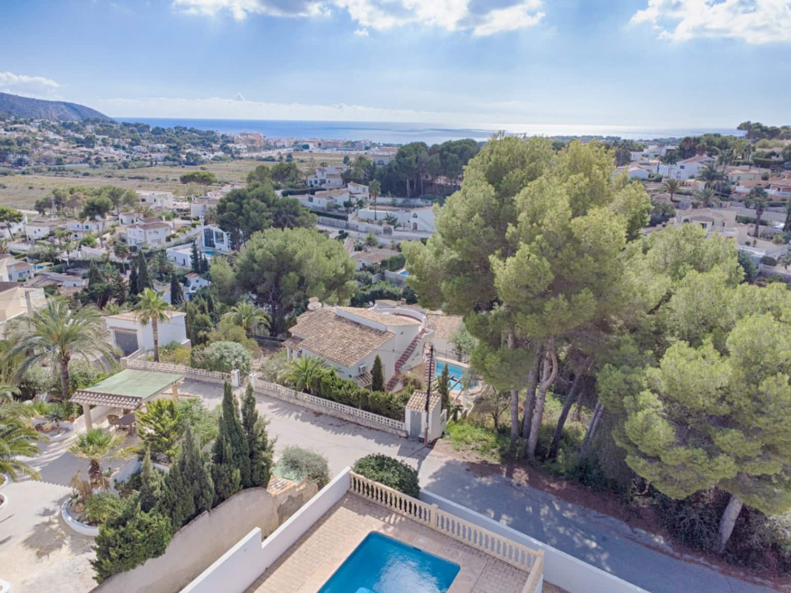 4 soveværelse Villa til salg i Moraira med swimmingpool - € 895.000 (Ref: 9073743)