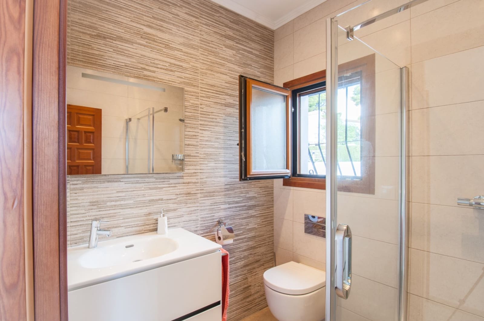 4 soveværelse Villa til salg i Moraira med swimmingpool - € 895.000 (Ref: 9073743)