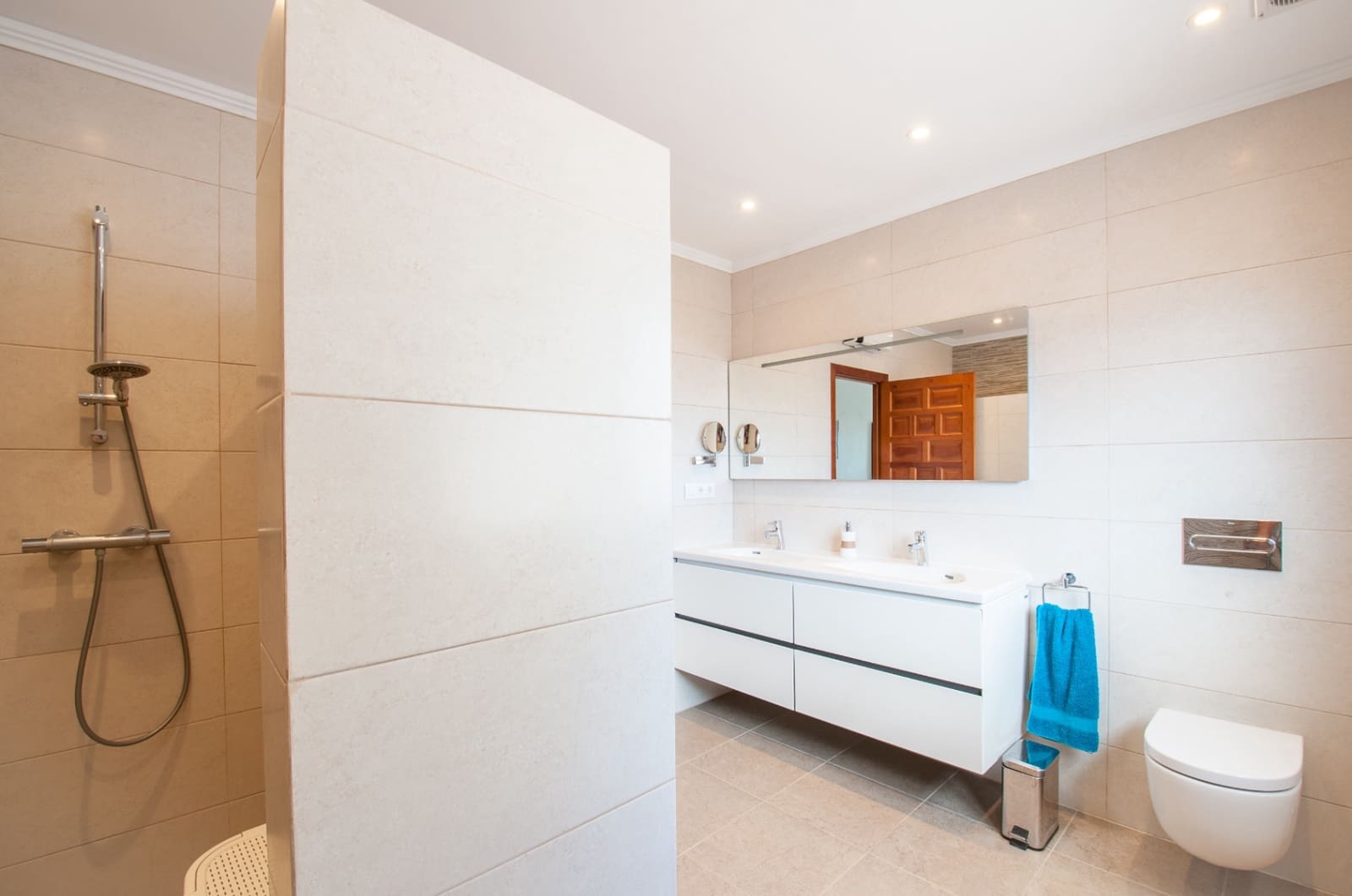 4 soveværelse Villa til salg i Moraira med swimmingpool - € 895.000 (Ref: 9073743)