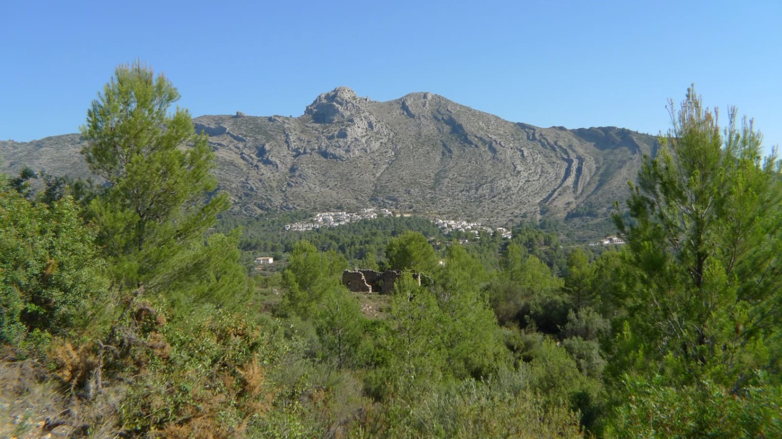 Grunde uden byggetilladelser til salg i Benigembla / Benichembla - € 90.000 (Ref: 9073748)