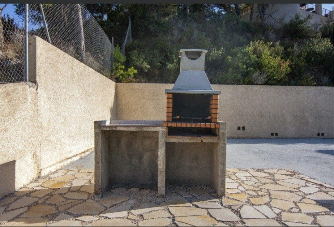 3 soveværelse Villa til salg i Calpe / Calp med swimmingpool - € 435.000 (Ref: 9073763)