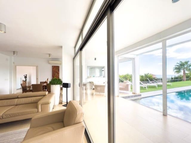 5 quarto Moradia para venda em Altea la Vella, Altea com piscina garagem - 1 100 000 € (Ref: 9073782)