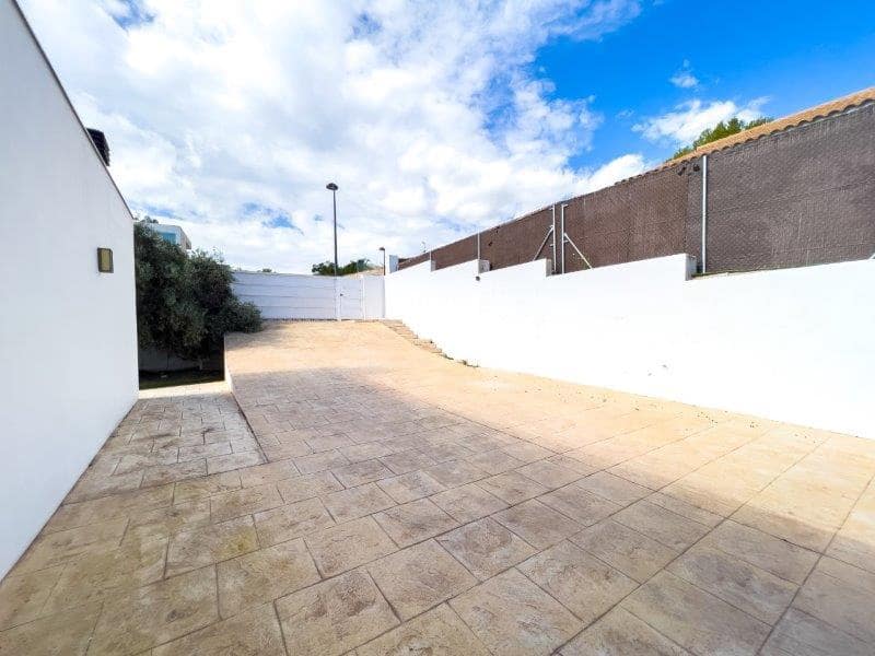 5 makuuhuone Huvila myytävänä paikassa Altea la Vella mukana uima-altaan 
autotalli - 1 100 000 € (Ref: 9073782)