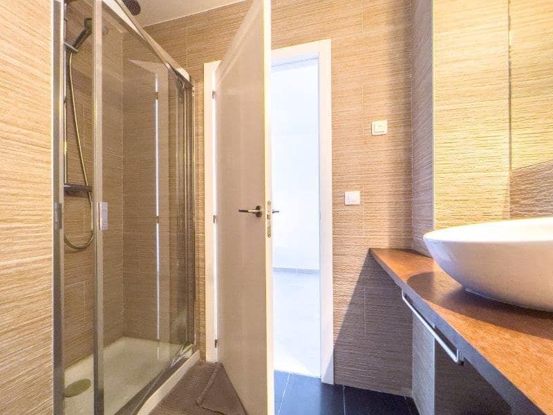 5 makuuhuone Huvila myytävänä paikassa Altea la Vella mukana uima-altaan 
autotalli - 1 100 000 € (Ref: 9073782)