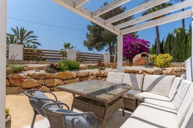 5 makuuhuone Huvila myytävänä paikassa Javea / Xàbia mukana uima-altaan - 895 000 € (Ref: 9105147)