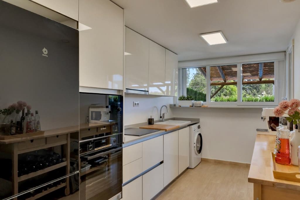 4 sypialnia Dom na sprzedaż w Javea / Xabia z basenem - 649 000 € (Ref: 9105148)