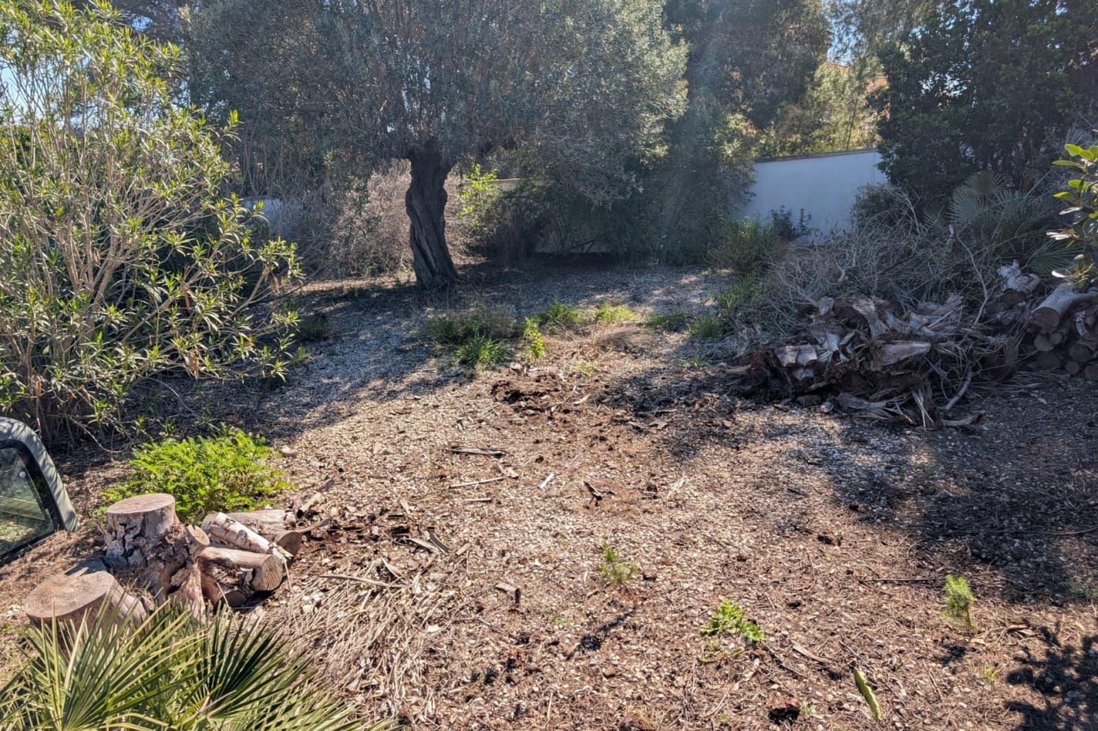 Grunde uden byggetilladelser til salg i Benissa - € 315.000 (Ref: 9107017)