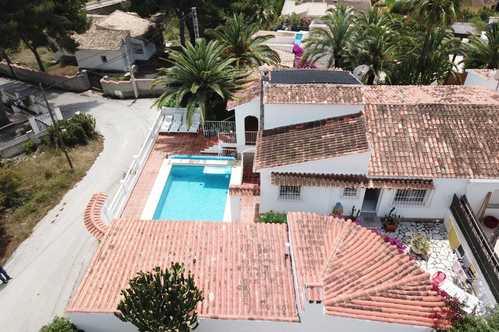 3 soverom Villa til salgs i Moraira med svømmebasseng garasje - € 535 000 (Ref: 9107019)