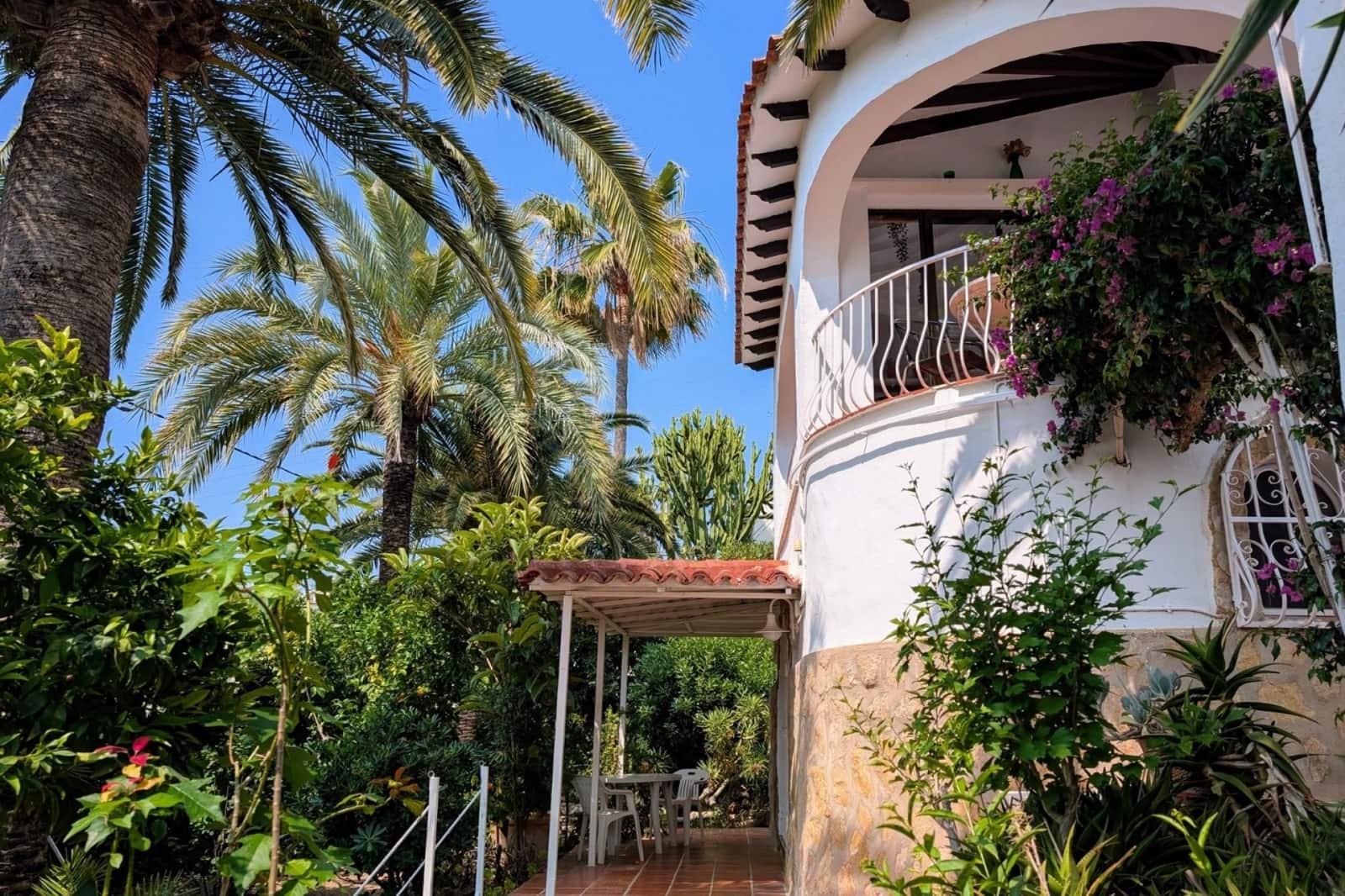 3 soverom Villa til salgs i Moraira med svømmebasseng garasje - € 535 000 (Ref: 9107019)