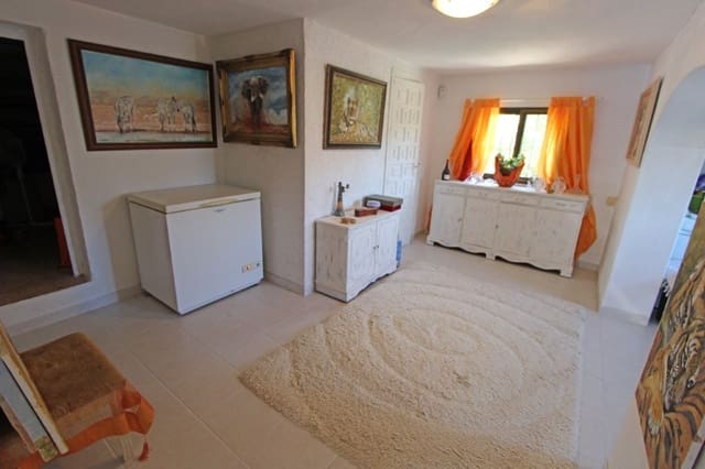 4 sovrum Villa till salu i Orba med pool - 599 000 € (Ref: 9108951)