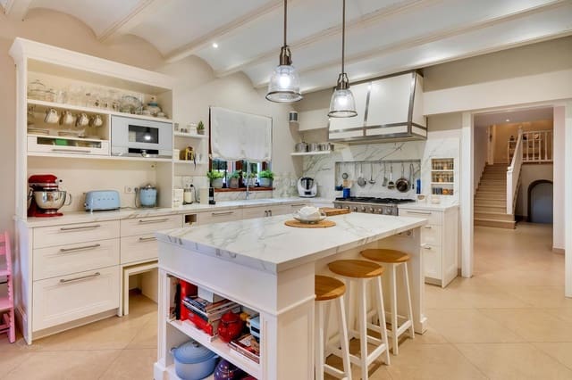 5 bedroom Villa for sale in Dénia with pool garage - € 1,470,000 (Ref: 9109792)