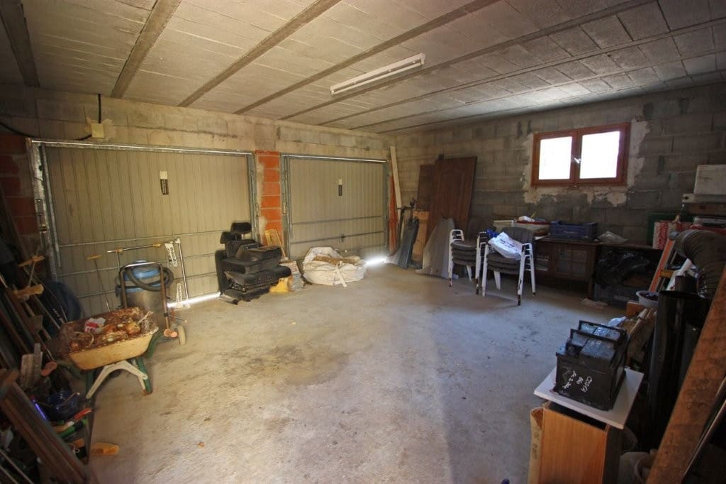 6 bedroom Villa for sale in Pedreguer with pool garage - € 698,500 (Ref: 9109794)