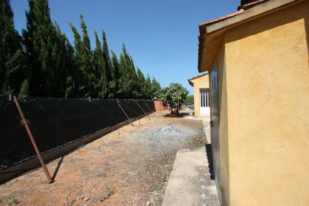 6 bedroom Villa for sale in Pedreguer with pool garage - € 698,500 (Ref: 9109794)