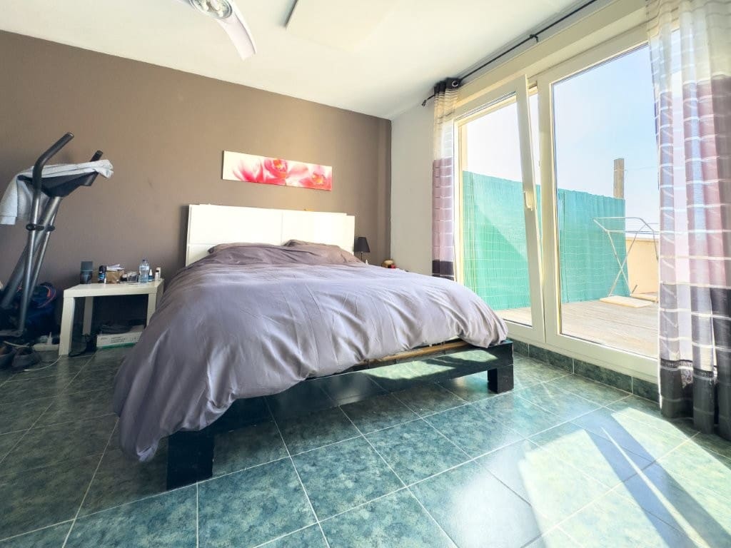 3 bedroom Villa for sale in El Campello with pool garage - € 595,000 (Ref: 9134661)