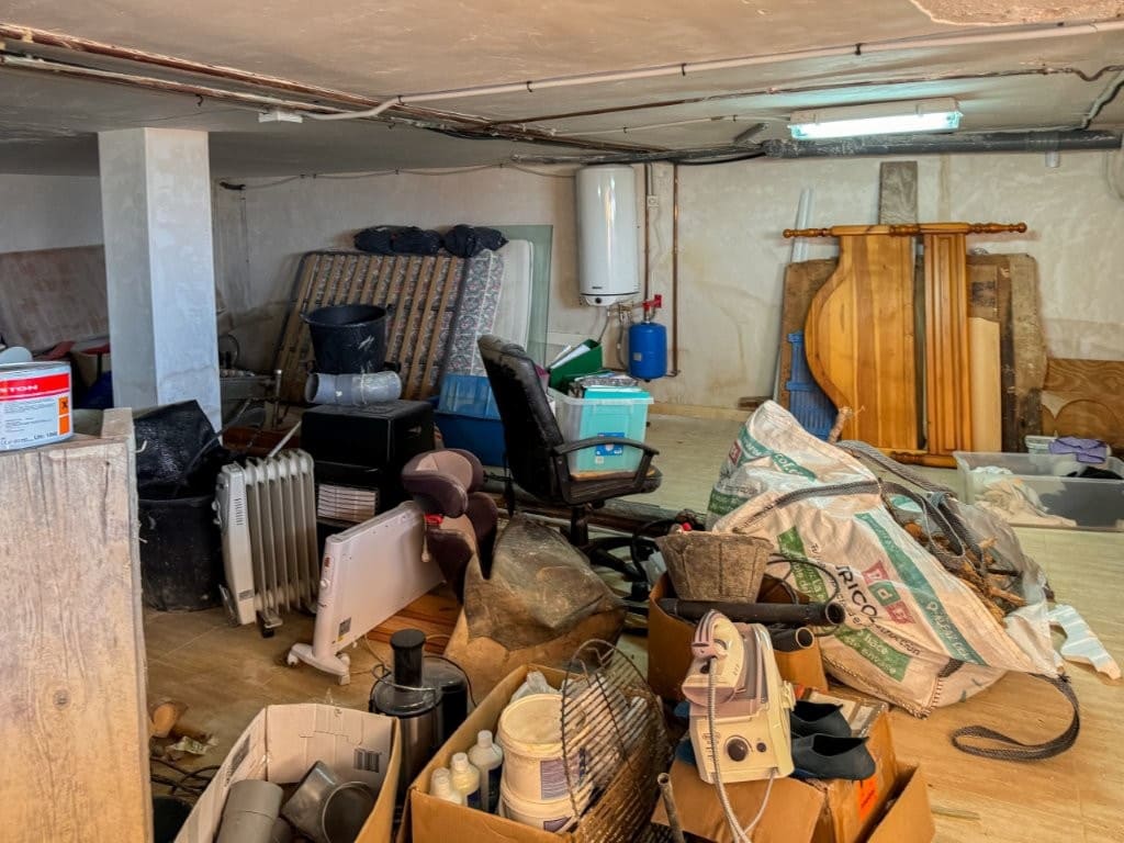 3 bedroom Villa for sale in El Campello with pool garage - € 595,000 (Ref: 9134661)