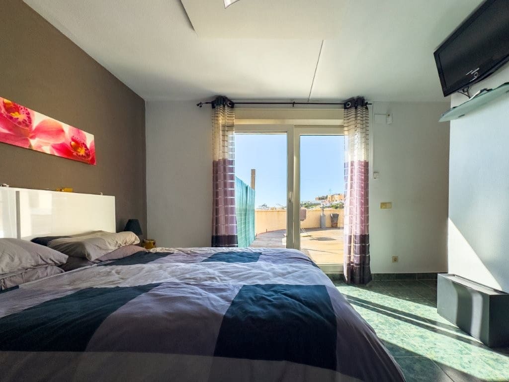 3 soverom Villa til salgs i Cala d'Or med svømmebasseng garasje - € 595 000 (Ref: 9134661)