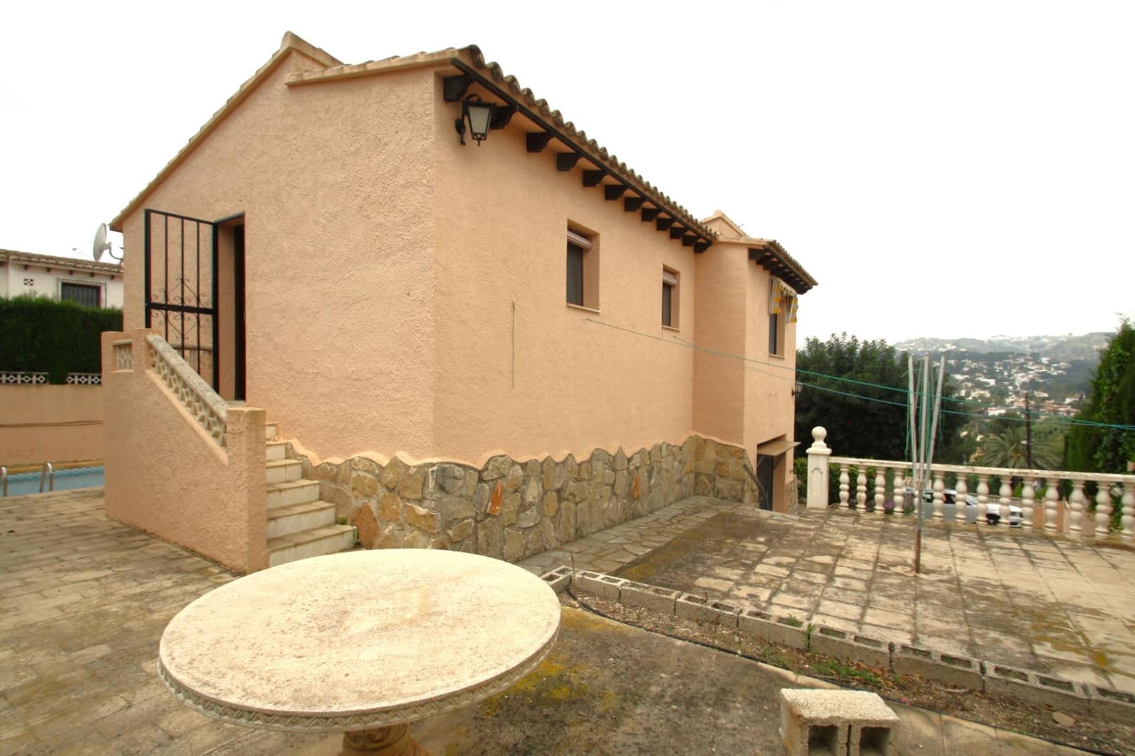 4 bedroom Villa for sale in Benissa with pool - € 619,000 (Ref: 9138762)