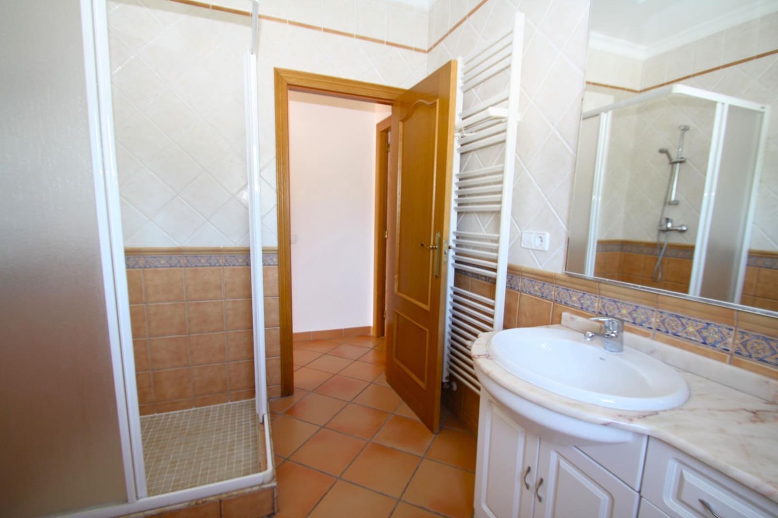 3 soverom Villa til salgs i Calpe / Calp med svømmebasseng garasje - € 664 000 (Ref: 9143343)