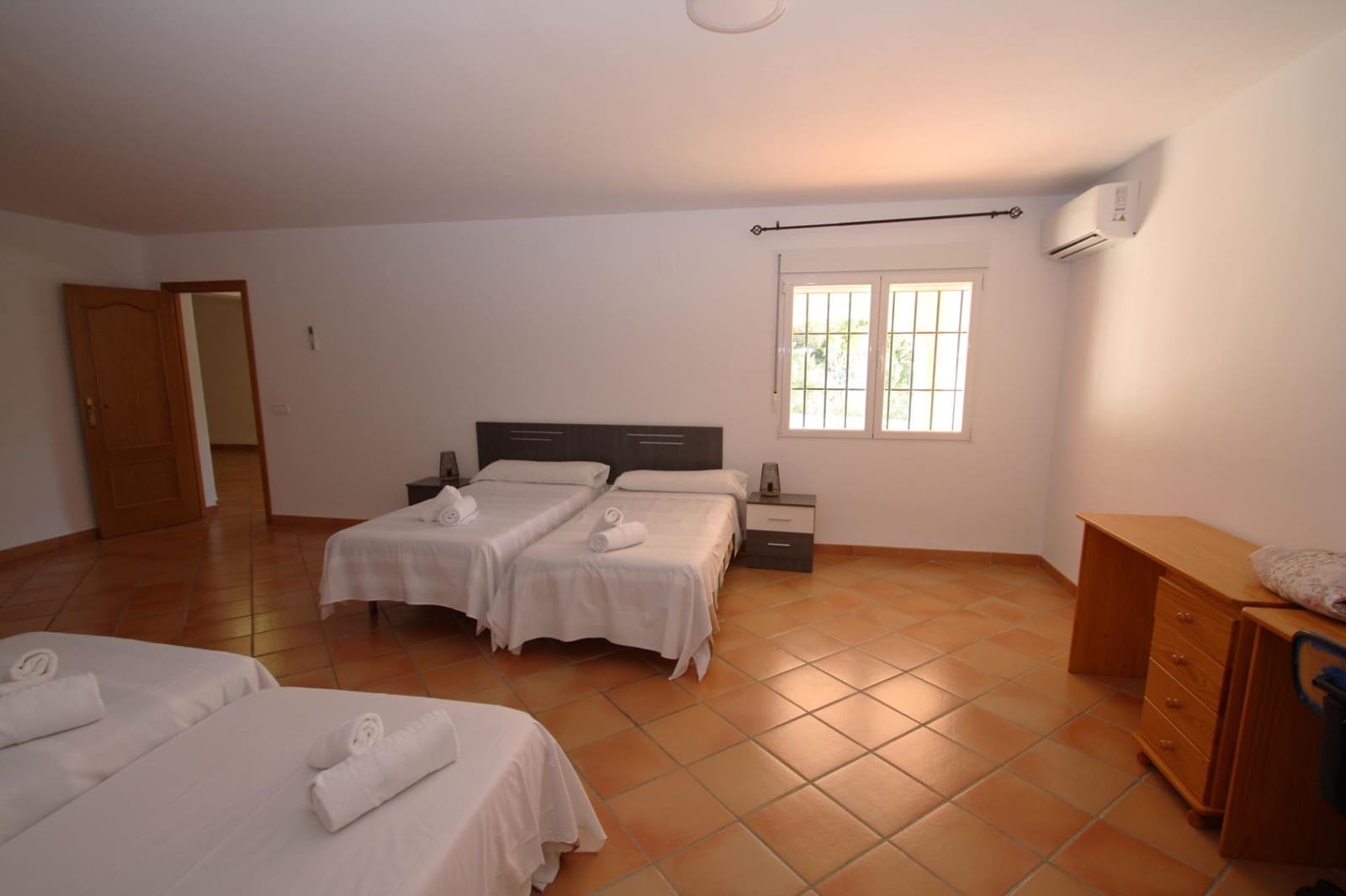 3 soverom Villa til salgs i Calpe / Calp med svømmebasseng garasje - € 664 000 (Ref: 9143343)