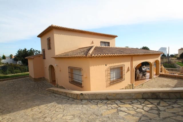 3 soverom Villa til salgs i Calpe / Calp med svømmebasseng garasje - € 664 000 (Ref: 9143343)