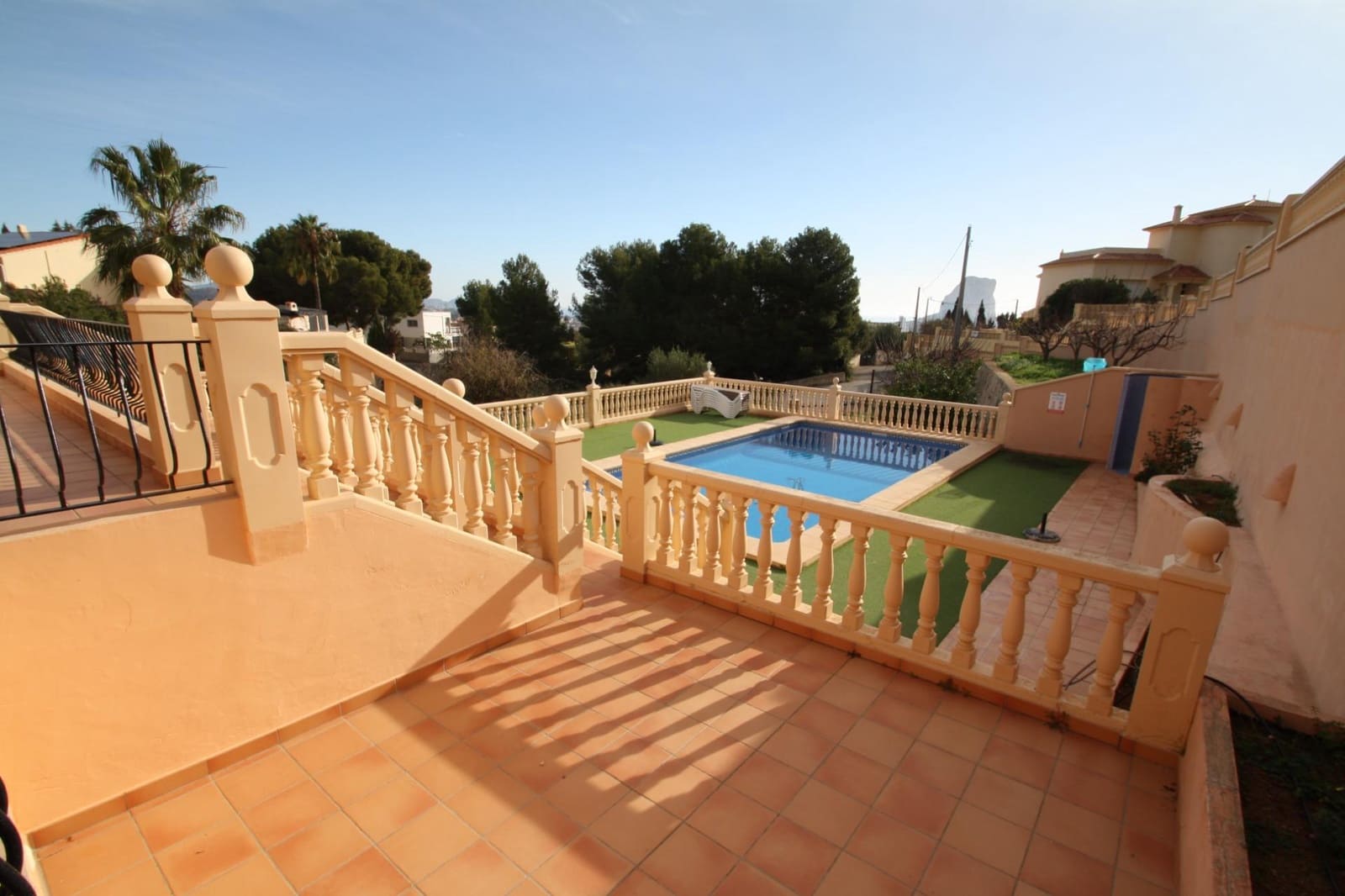3 soverom Villa til salgs i Calpe / Calp med svømmebasseng garasje - € 664 000 (Ref: 9143343)