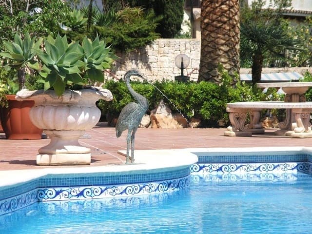 8 sovrum Villa till salu i Benissa med pool - 949 000 € (Ref: 9143345)