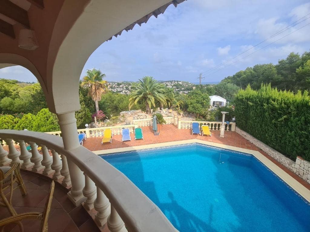 8 sovrum Villa till salu i Benissa med pool - 949 000 € (Ref: 9143345)