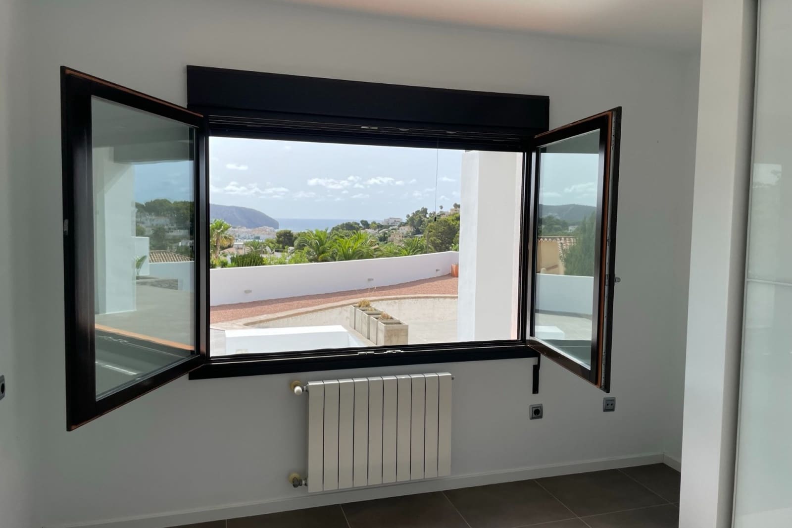 3 makuuhuone Huvila myytävänä paikassa Moraira mukana uima-altaan 
autotalli - 1 440 000 € (Ref: 9143575)