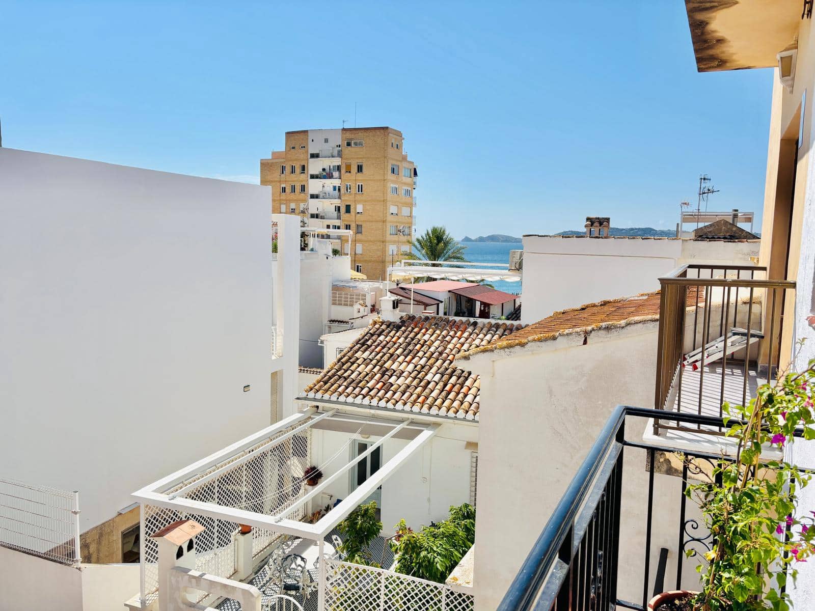 2 soveværelse Lejlighed til salg i Javea / Xabia - € 399.000 (Ref: 9143715)